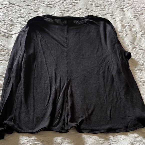 Vince Black Long Sleeve Women's Top Gently Loved S Soft Pima Cotton - Picture 7 of 8